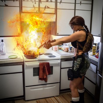 Tomb Raider 6: Angel of Darkness cosplay (Cooking with Lara Croft!)