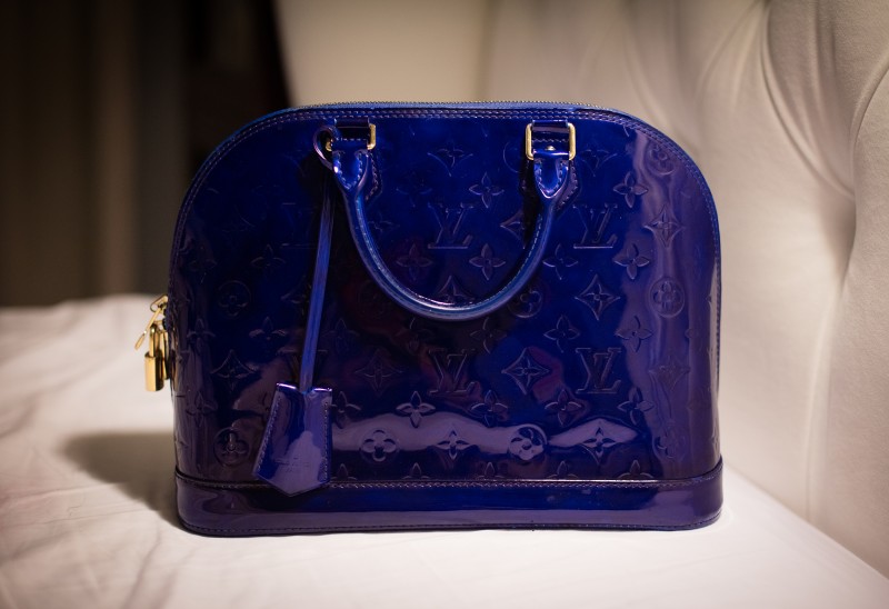 handbag refurbishment, custom dyeing (LV Alma)