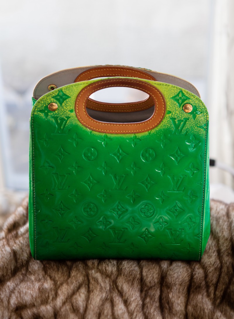 handbag refurbishment, custom painting (LV Maple Drive)