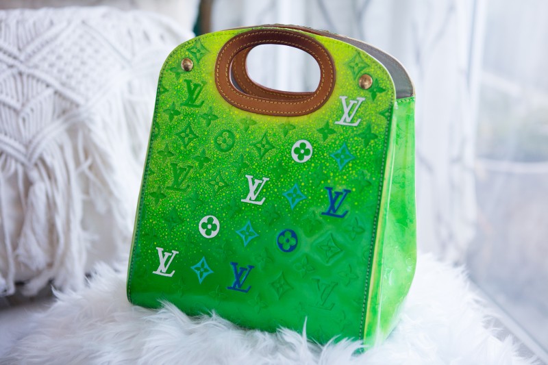 handbag refurbishment, custom painting (LV Maple Drive)
